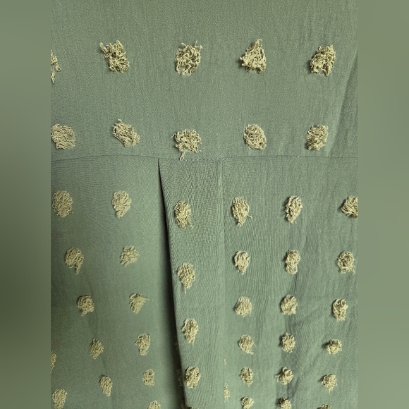 Women's Flowy Textured Top / Tunic / Blouse - Picture 8 of 10